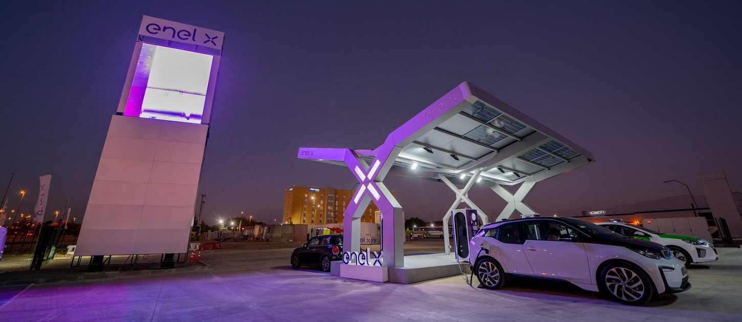 BMW Group Chile en primera electroestación de servicio