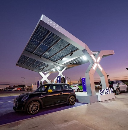 BMW Group Chile en primera electroestación de servicio