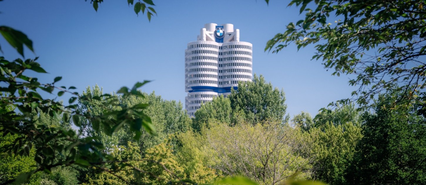 4 cilindros, 5 décadas de modernidad