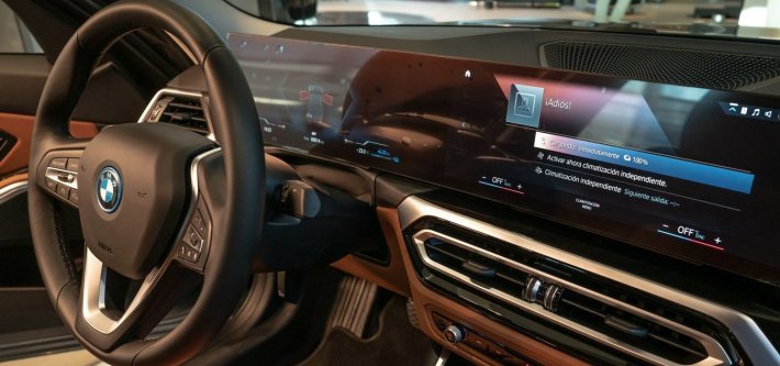 BMW lanzó en Chile el nuevo BMW Serie 3 LCI