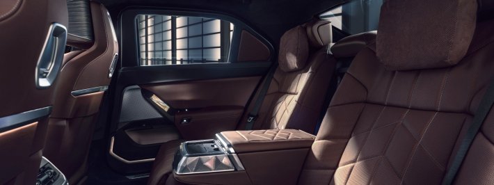 El primer BMW i7 Protection y el nuevo BMW Serie 7 Protection.