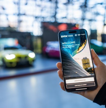 BMW Welt: Reapertura con Innovación y Experiencia Digital