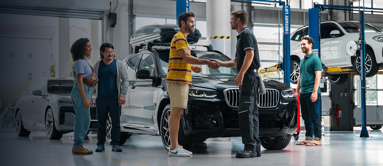 BMW SERVICE INCLUSIVE.