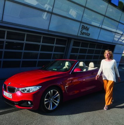 AUTOMÓVILES A COMBUSTIÓN