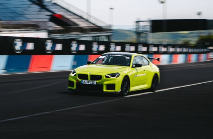 El BMW M2 con M Performance Track Kit marca tiempo récord en el Nordschleife del Nürburgring